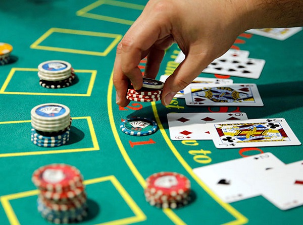 Blackjack: Nghệ thuật chơi bài xì dách
