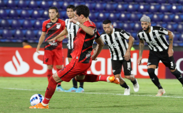 Paranaense vs Libertad 