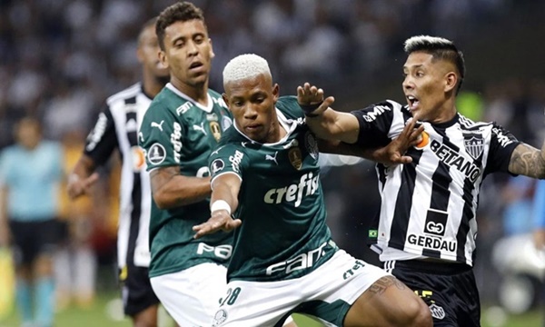 Atletico PR vs Palmeiras, 7h45 ngày 26/10 – Soi kèo VĐQG Brazil
