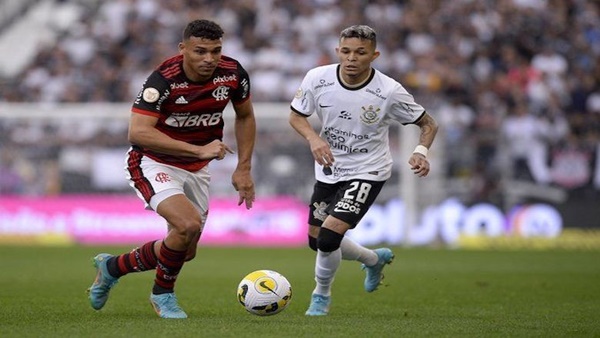 Flamengo vs Atletico Mineiro, 6h30 ngày 16/10 – Soi kèo VĐQG Brazil