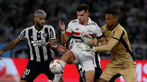 Soi kèo HOT Sao Paulo vs Botafogo 7h30 ngày 269 – Copa Libertadores