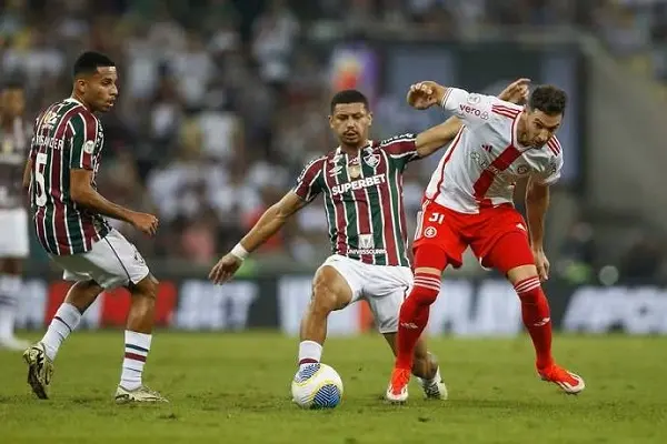 Soi kèo HOT Vasco da Gama vs Internacional 6h00 ngày 2211 – VĐQG Brazil