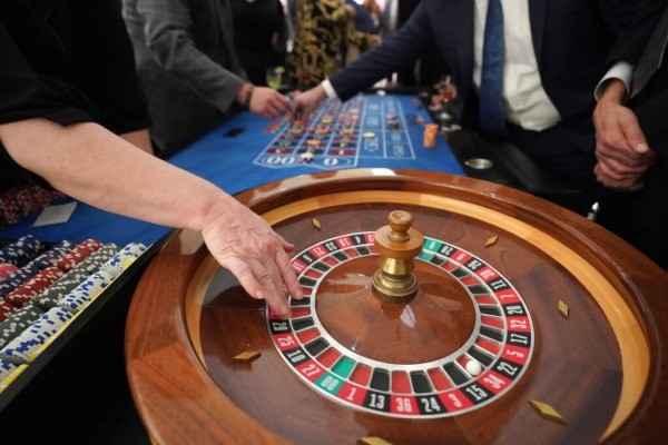 NHỮNG SAI LẦM KHI CHƠI CÒ QUAY ROULETTE