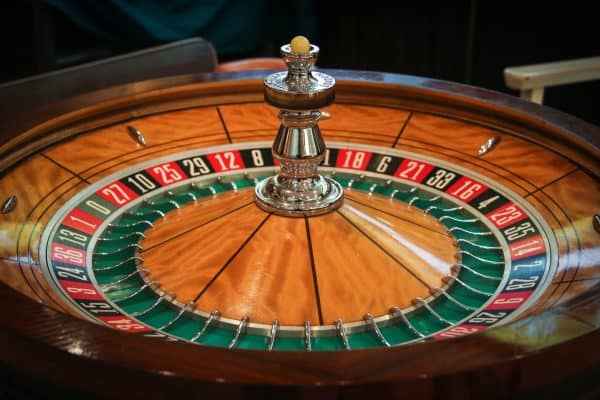 Chia sẻ những thủ thuật Roulette giúp bạn làm chủ cuộc chơi